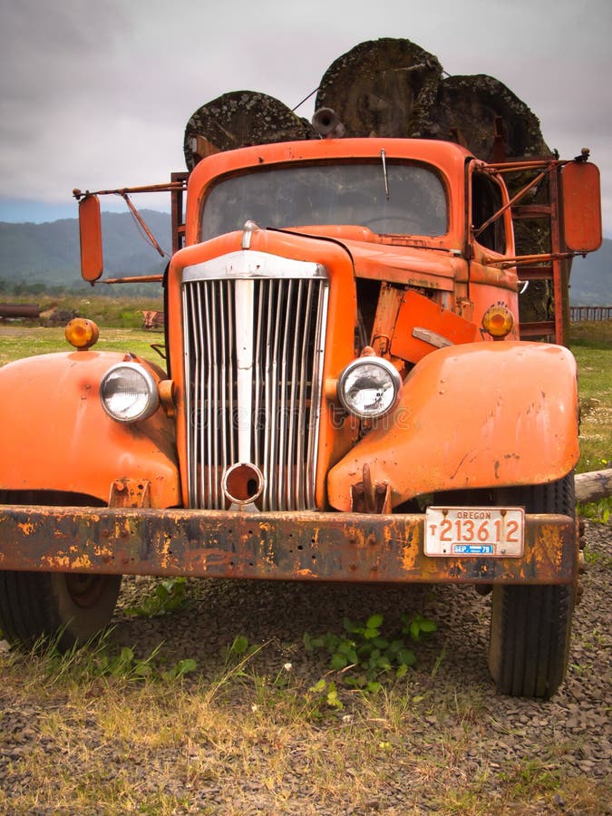 Rusty Old Log Truck photo stock Rusty Old Log Truck photo stock