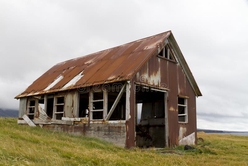 Rusty old shed stock image. Image of rustic, wall, outdoor 15577513
