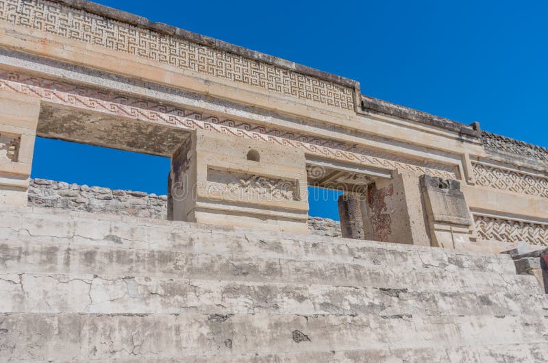 Ruínas em Mitla perto da cidade de Oaxaca Centro da cultura de Zapotec em México imagens de stock Ruínas em Mitla perto da cidade de Oaxaca Centro da cultura de Zapotec em México imagens de stock