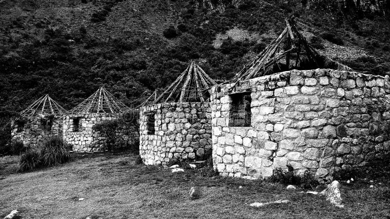 Ruïnes in het Nationale Park van Huascarà ¡ n stock fotografie Ruïnes in het Nationale Park van Huascarà ¡ n stock fotografie