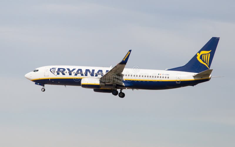 ryanair 737 Боинг стоковое изображение ryanair 737 Боинг стоковое изображение