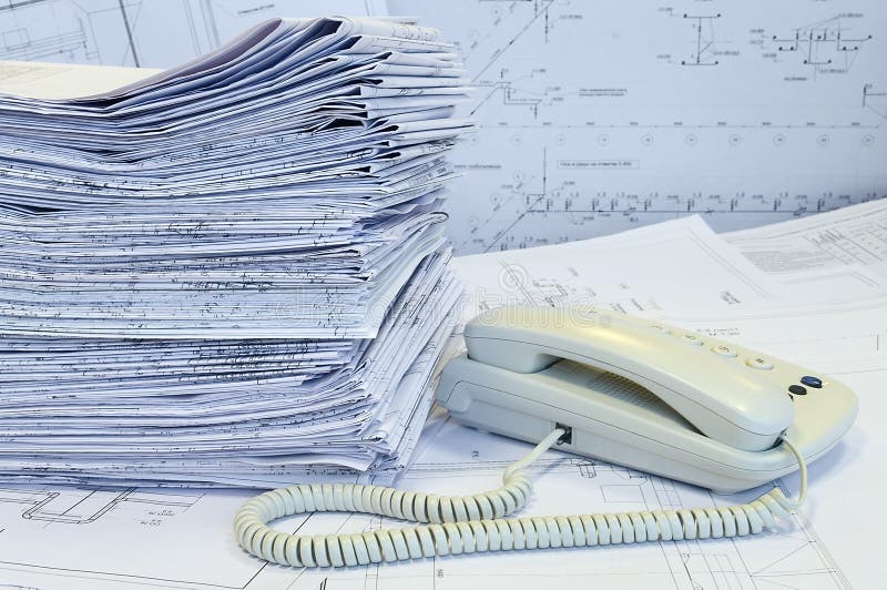 rysunki tworzyli rozsypiska telefonu projekta biel obraz stock rysunki tworzyli rozsypiska telefonu projekta biel obraz stock