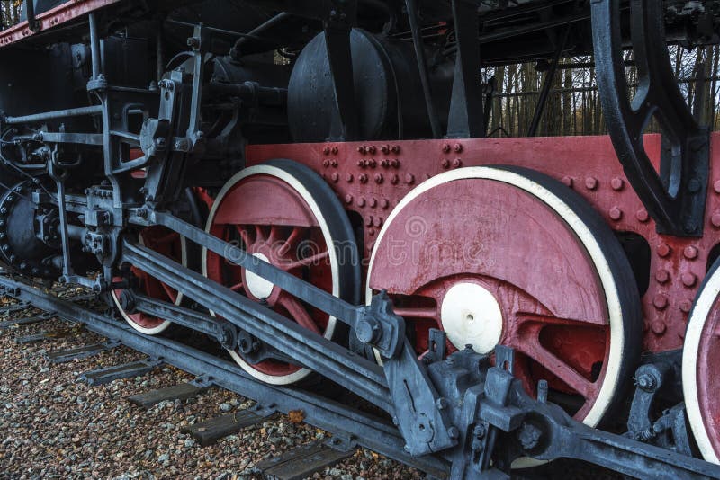 Räder der Weinlesedampflokomotive stockfoto Räder der Weinlesedampflokomotive stockfoto