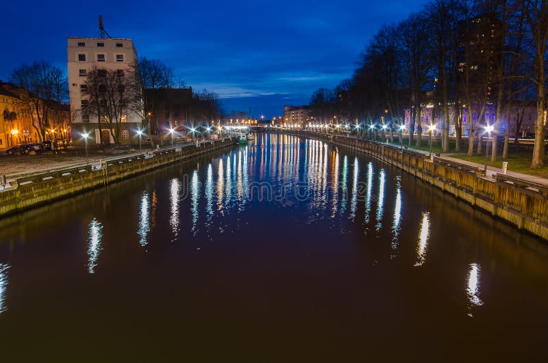 Río del danés en Klaipeda (Lituania) imagenes de archivo