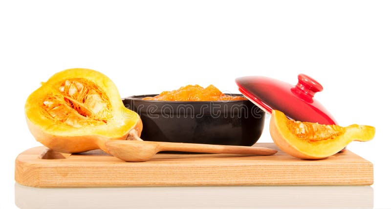 Różni kawałki bania, rondel z dyniowym puree, drewnianym zdjęcie royalty free Różni kawałki bania, rondel z dyniowym puree, drewnianym zdjęcie royalty free