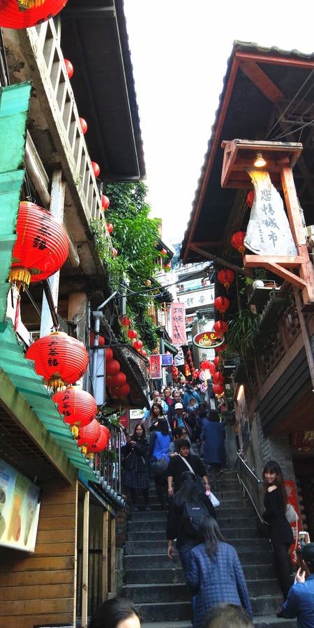 Röda lyktor i Jiufen, Taiwan arkivbild Röda lyktor i Jiufen, Taiwan arkivbild