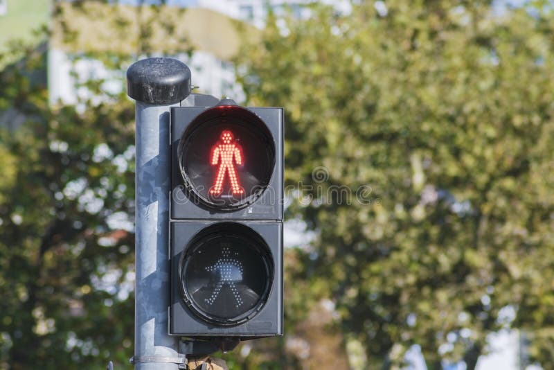 Rött trafikljus arkivfoton Rött trafikljus arkivfoton