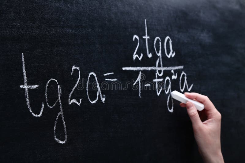 Ręki writing maths formuły zdjęcie royalty free