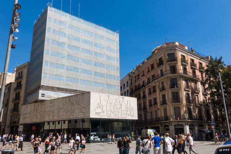 BARCELONA - SEP 2: Pablo Picasso`s frize on September 2, 2017, in Barcelona. Opposite the Cathedral, the building of the College of Architects of Catalonia exhibits three friezes of Pablo Picasso. BARCELONA - SEP 2: Pablo Picasso`s frize on September 2, 2017, in Barcelona. Opposite the Cathedral, the building of the College of Architects of Catalonia exhibits three friezes of Pablo Picasso.