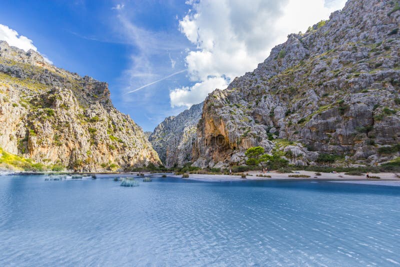 Sa Calobra auf Mallorca-Insel, Spanien lizenzfreie stockfotografie Sa Calobra auf Mallorca-Insel, Spanien lizenzfreie stockfotografie
