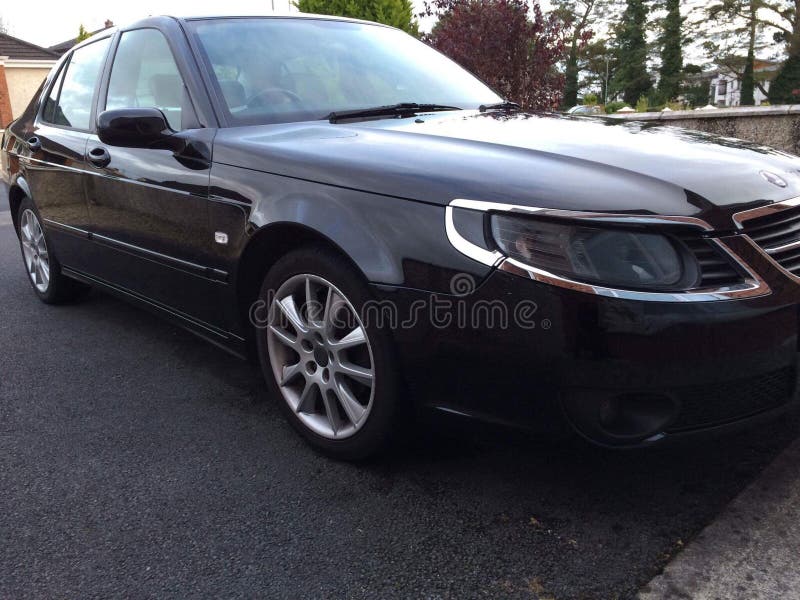 Saab 9-5 royalty-vrije stock foto Saab 9-5 royalty-vrije stock foto