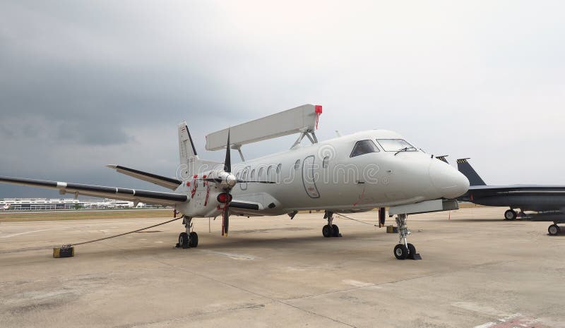 CBSHerpa B737 3機とSaab340クリスマス版 CBSHerpa B737 3機とSaab340クリスマス版 CBS様専用Herpa B737 3機と