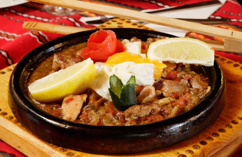 Sach - Bulgarian Traditional Food Stock Photo - Image: 9640498