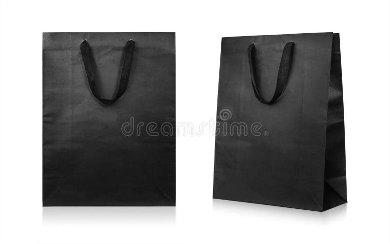 Sacos de papel isolados no fundo branco Saco de compra preto Trajeto de grampeamento imagens de stock Sacos de papel isolados no fundo branco Saco de compra preto Trajeto de grampeamento imagens de stock