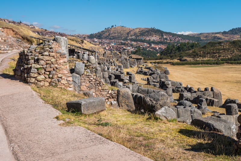 Sacsayhuaman ruine les Andes péruviens Cuzco Pérou photographie stock libre de droits Sacsayhuaman ruine les Andes péruviens Cuzco Pérou photographie stock libre de droits
