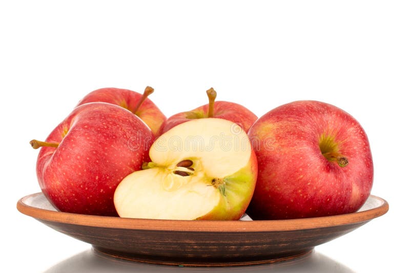Saftige, süße Äpfel, makro isoliert auf weißem Hintergrund oben oder schwarz Hintergrund. stockbild