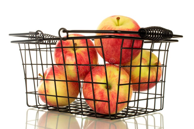 Saftige, süße Äpfel, makro isoliert auf weißem Hintergrund oben oder schwarz Hintergrund. stockbild
