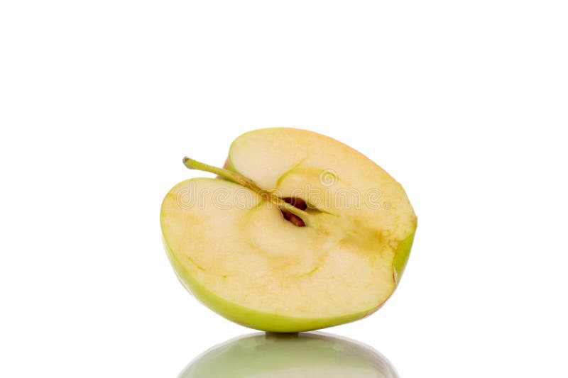 Saftige, süße Äpfel, makro isoliert auf weißem Hintergrund oben oder schwarz Hintergrund. stockbild
