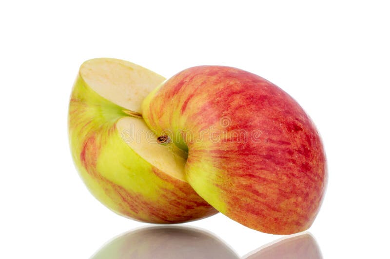 Saftige, süße Äpfel, makro isoliert auf weißem Hintergrund oben oder schwarz Hintergrund. stockbild