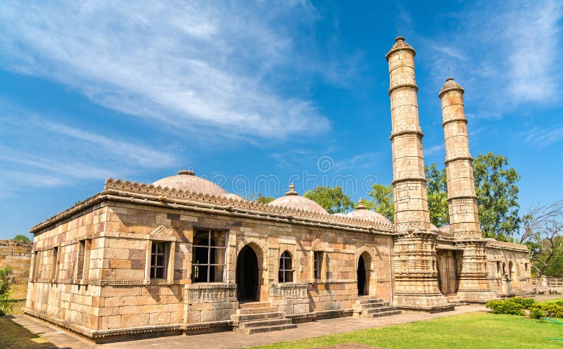 Sahar Ki Masjid at Champaner-Pavagadh Archaeological Park. A UNESCO heritage site in Gujarat, India