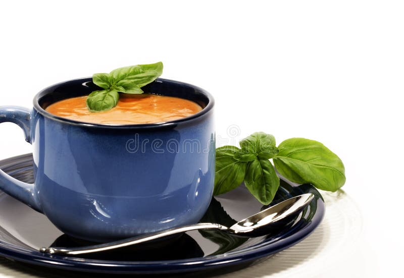 Tomate-Suppen-Basilikum