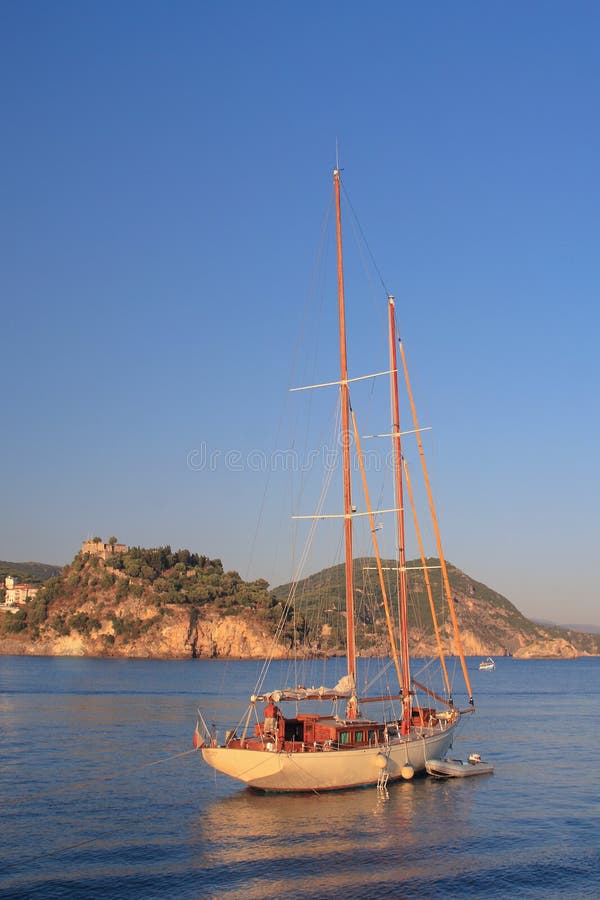 Sailing in Greece stock image. Image of skyline, ionian 9311463