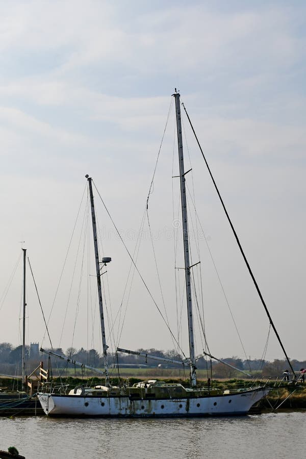 sailing yacht uk