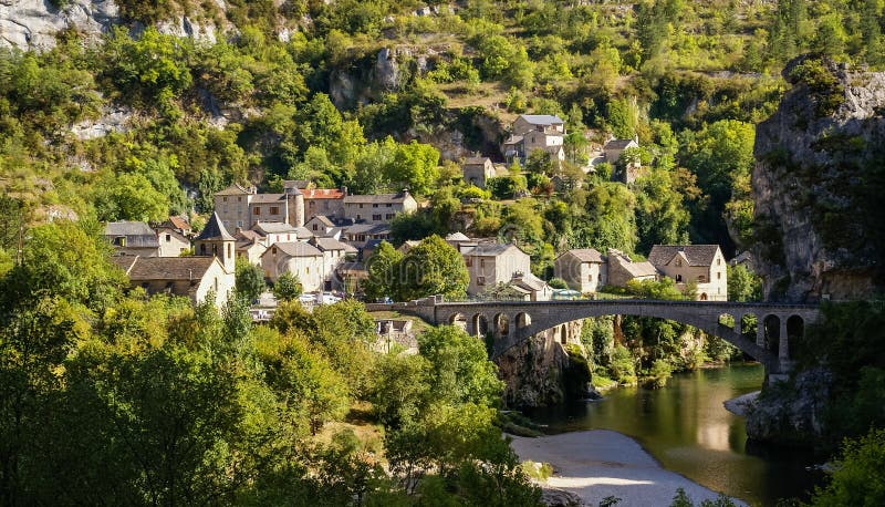 Saint Chely du Tarn, Tarn Gorges, France stock photography