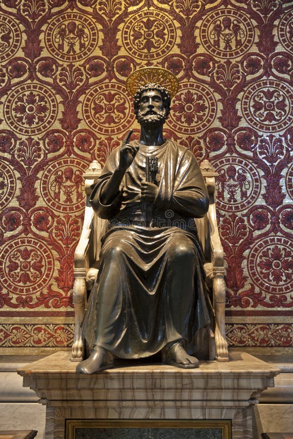 Saint Peter Statue In The Basilica Of Vatican Royalty Free Stock Images Image 27711809