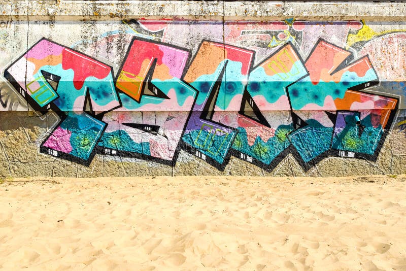Saint-Petersburg. RUSSIA. 31.07 2018 Beautiful street art graffiti style. The wall is decorated with abstract drawings house paint royalty free stock image Saint-Petersburg. RUSSIA. 31.07 2018 Beautiful street art graffiti style. The wall is decorated with abstract drawings house paint royalty free stock image