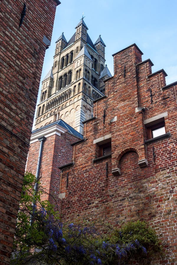 Saint Salvator Cathedral à Bruges photographie stock Saint Salvator Cathedral à Bruges photographie stock