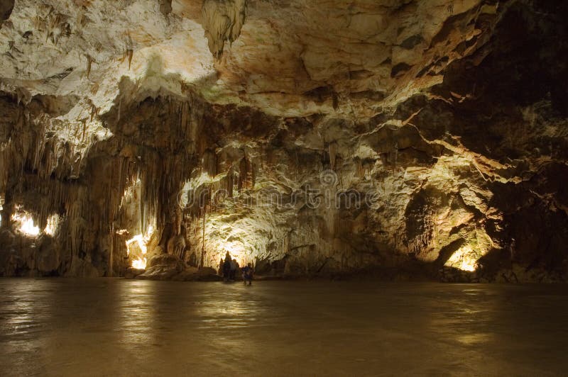 Ame enfim chega em Shoal Cave!!! - Página 3 Sal%C3%A3o-grande-da-caverna-20928633