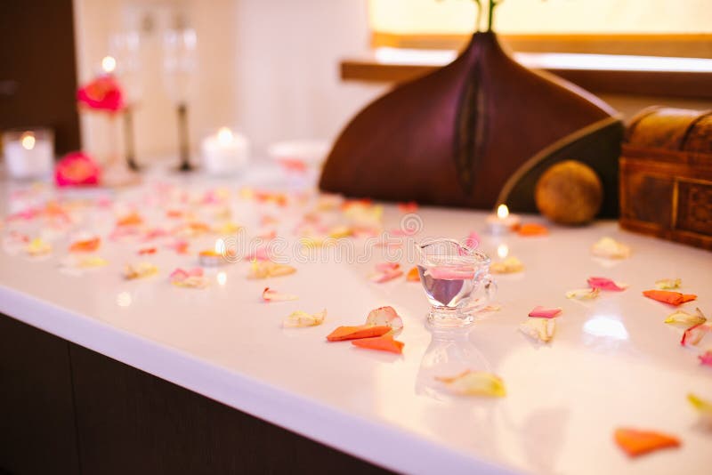 Sala vazia e bonita num spa foto de stock royalty free