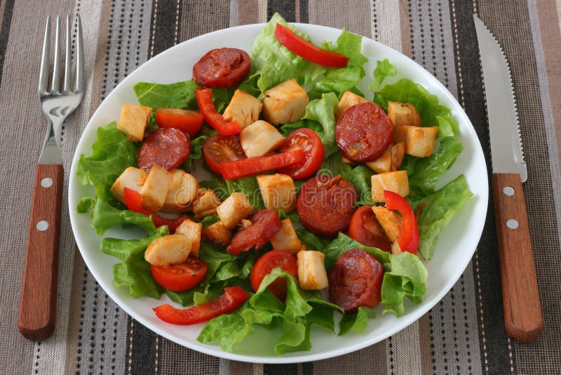 Salad with chicken and sausages