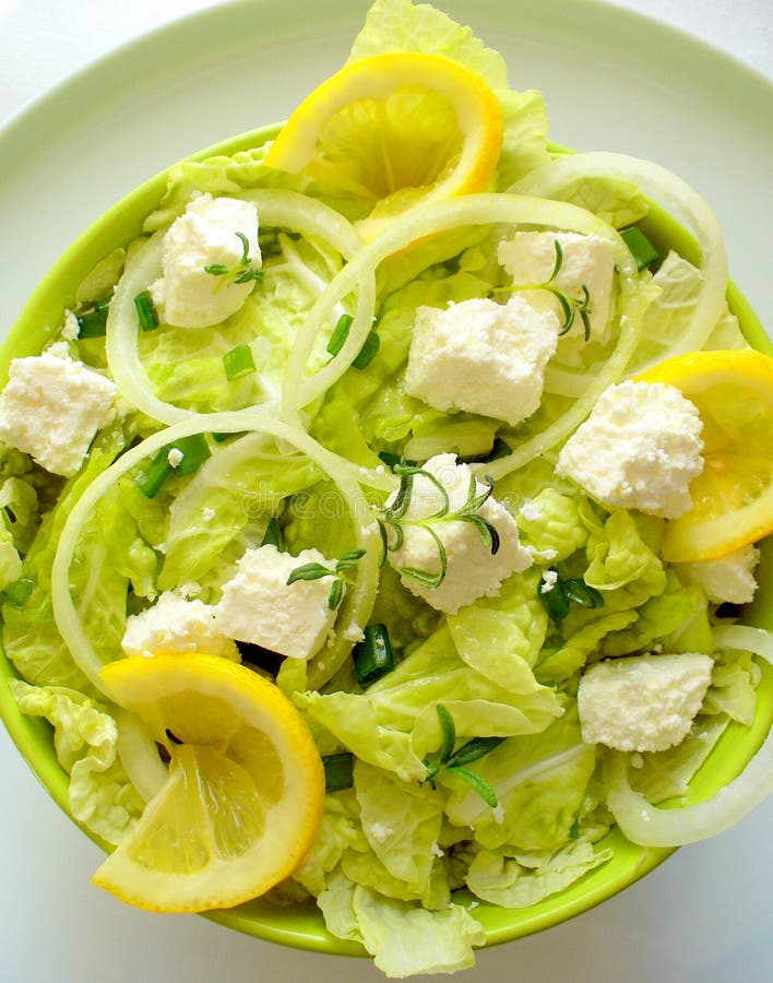 Salad with goat cheese