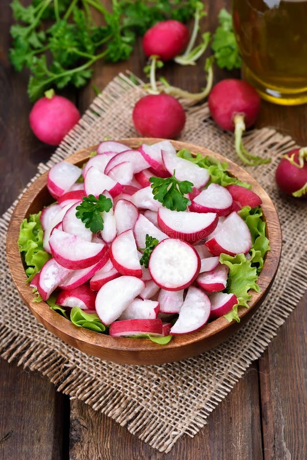 Salade de radis photographie stock