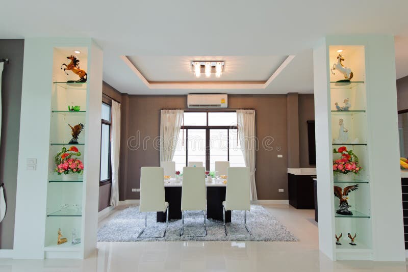Salle à manger moderne photo stock Salle à manger moderne photo stock