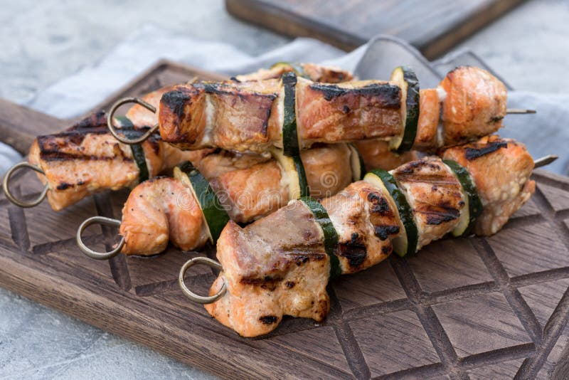 Salmon kebab with zucchini stock image. Image of kabob 95885521