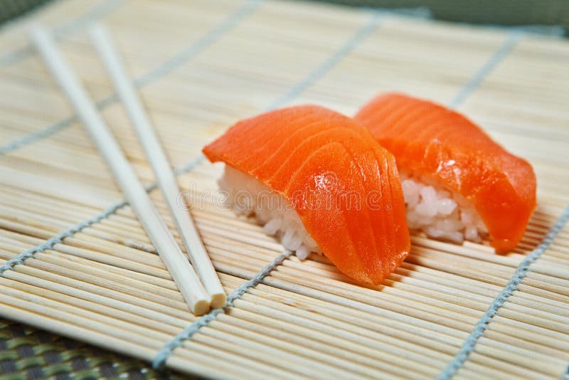 Salmon sushi