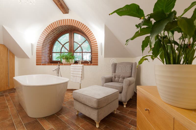 Salotto lussuoso del bagno fotografia stock libera da diritti Salotto lussuoso del bagno fotografia stock libera da diritti