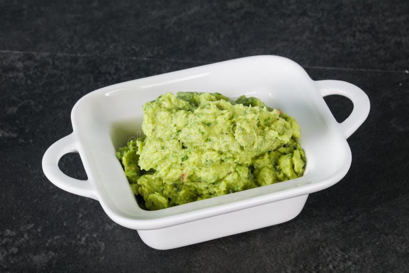 Salsa Aguacamole Con Pimienta Picante Imagen de archivo Imagen de