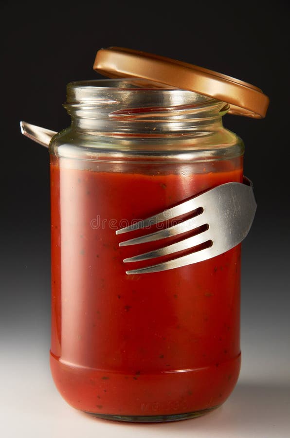 Salsa di pomodori immagine stock libera da diritti Salsa di pomodori immagine stock libera da diritti