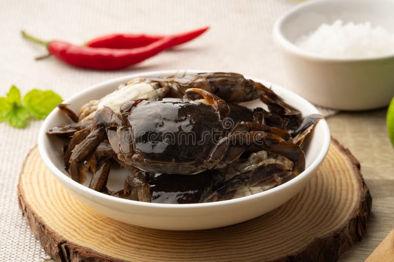 Salted Crab,preserved Crab with Salt in White Plate Stock Photo Image