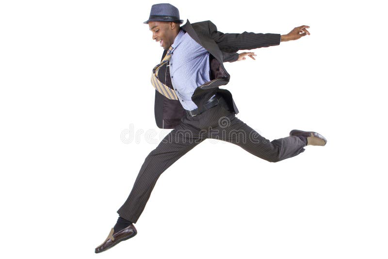 Salto de la fe. Salto negro joven/que salta del hombre de negocios arriba