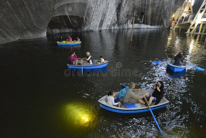 Salzbergwerk-Galerie Salina Turda in Rumänien lizenzfreie stockfotos Salzbergwerk-Galerie Salina Turda in Rumänien lizenzfreie stockfotos