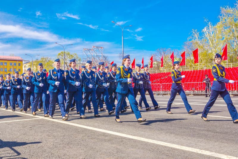 Mulheres-soldados Do Exército Brasileiro Desfilando No Dia Da Independência  Brasileira Imagem de Stock Editorial - Imagem de defesa, naturalizado:  255485609