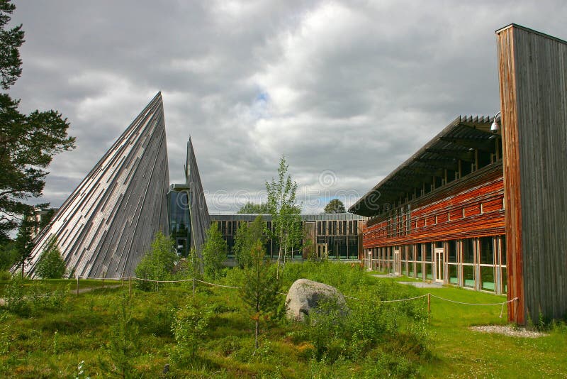 Sami Parlament Norska (Smediggi) je zástupce subjektu pro lidi, Sami dědictví v Norsku.
