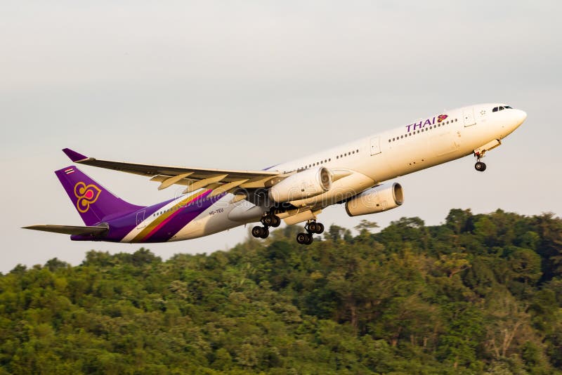 Samolot Thai Airways International Aerobus A330 obrazy royalty free Samolot Thai Airways International Aerobus A330 obrazy royalty free