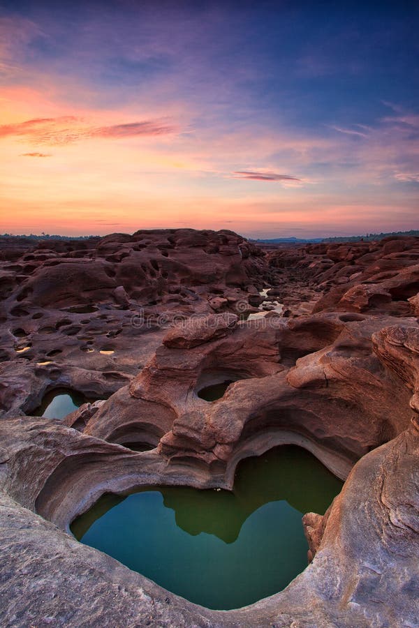 Sampanbok ,The Amazing of Rock in Mekong River