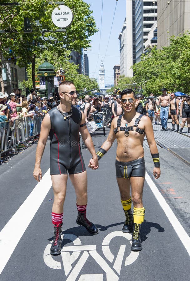 Sf Pride In Full Swing As Dyke March Kicks Off In Dolores Park